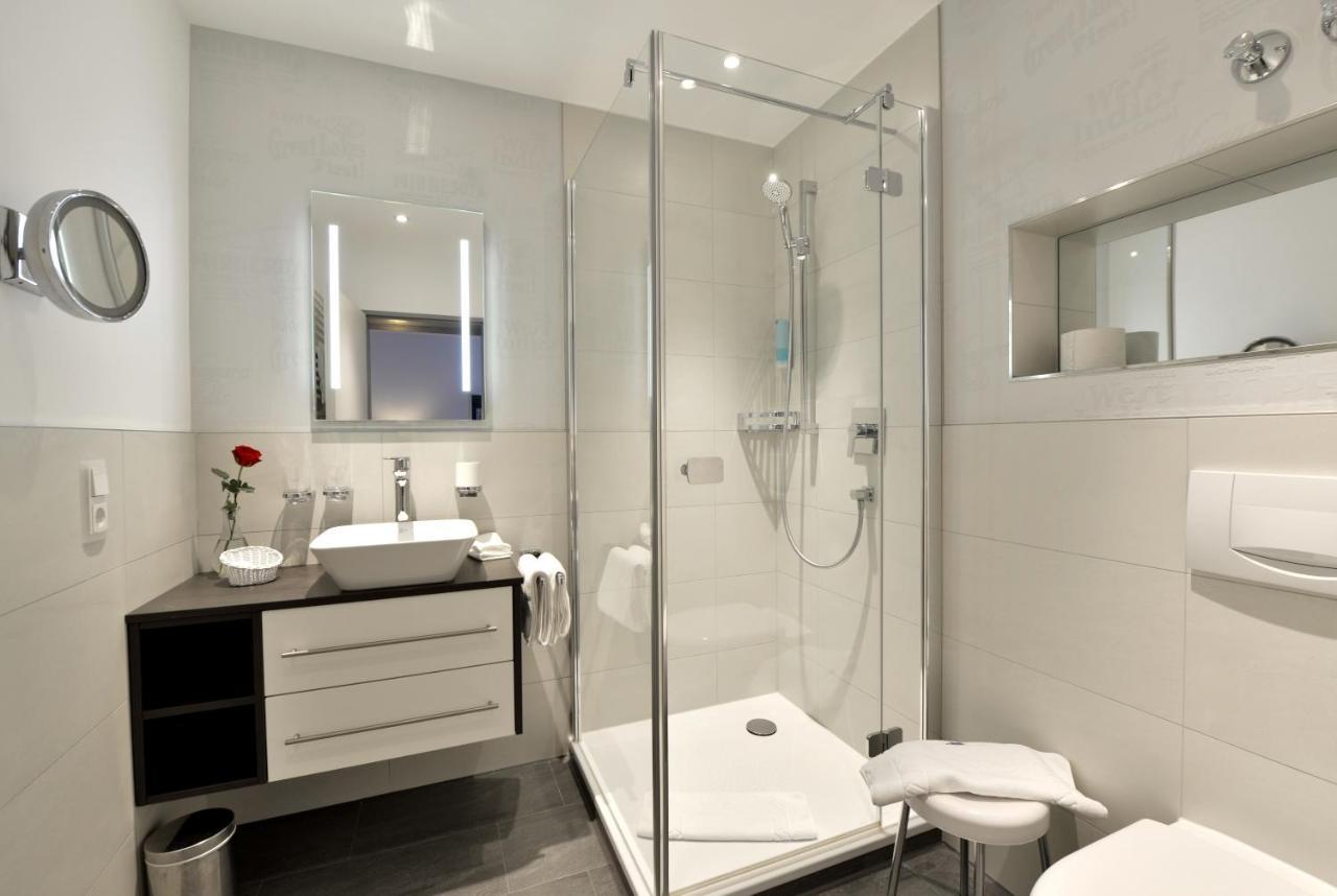 Hotel Spiegel Koln Bagian luar foto