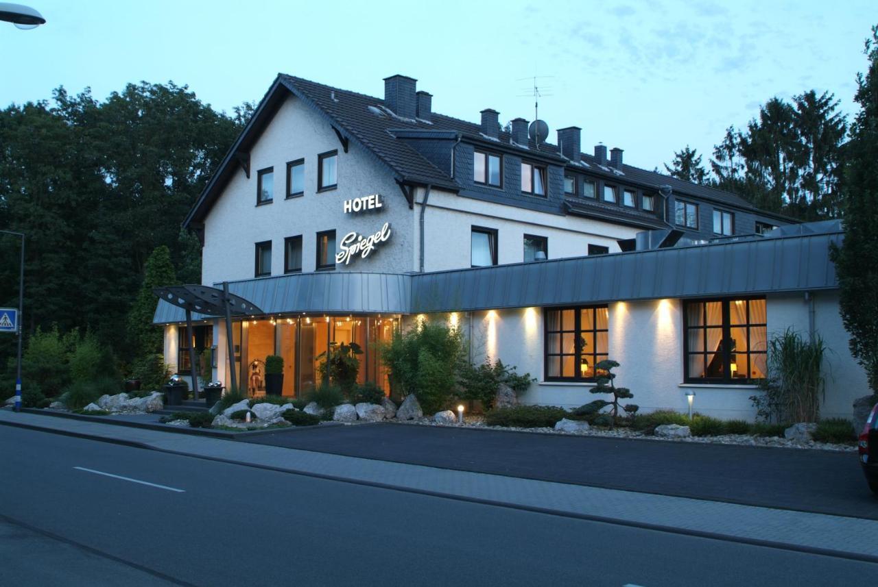 Hotel Spiegel Koln Bagian luar foto